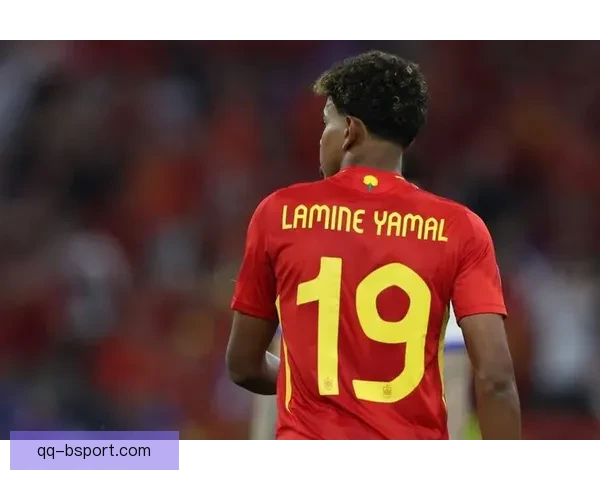 2024欧洲杯亚马尔荣膺最佳年轻球员展现出无与伦比的天赋与潜力