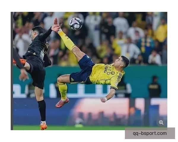 希克欧联杯主场上演补时奇迹连入两球完成惊天逆转